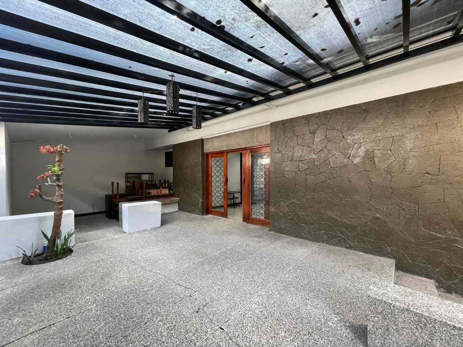 L'Pad Place 曼达卢永 外观 照片
